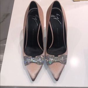 Beautiful evening satin shoe Giuseppe Zanotti